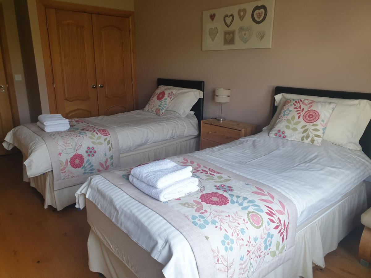 Bamflatt Farm Bed & Breakfast Strathaven Exterior photo